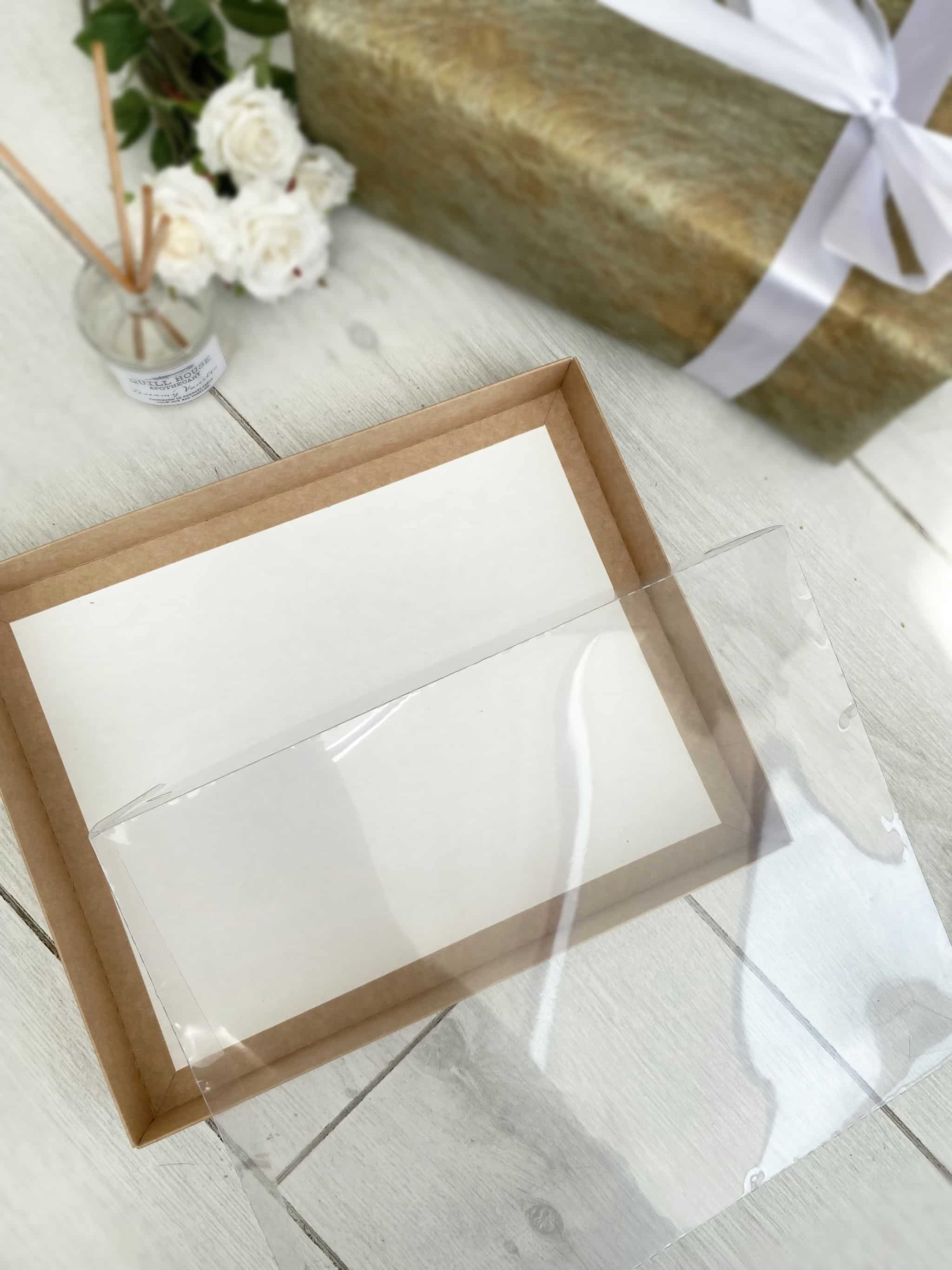 handled_IMG_1742 Универсальная коробка с прозрачной крышкой 26х21х3 см., крафт — изображение 1